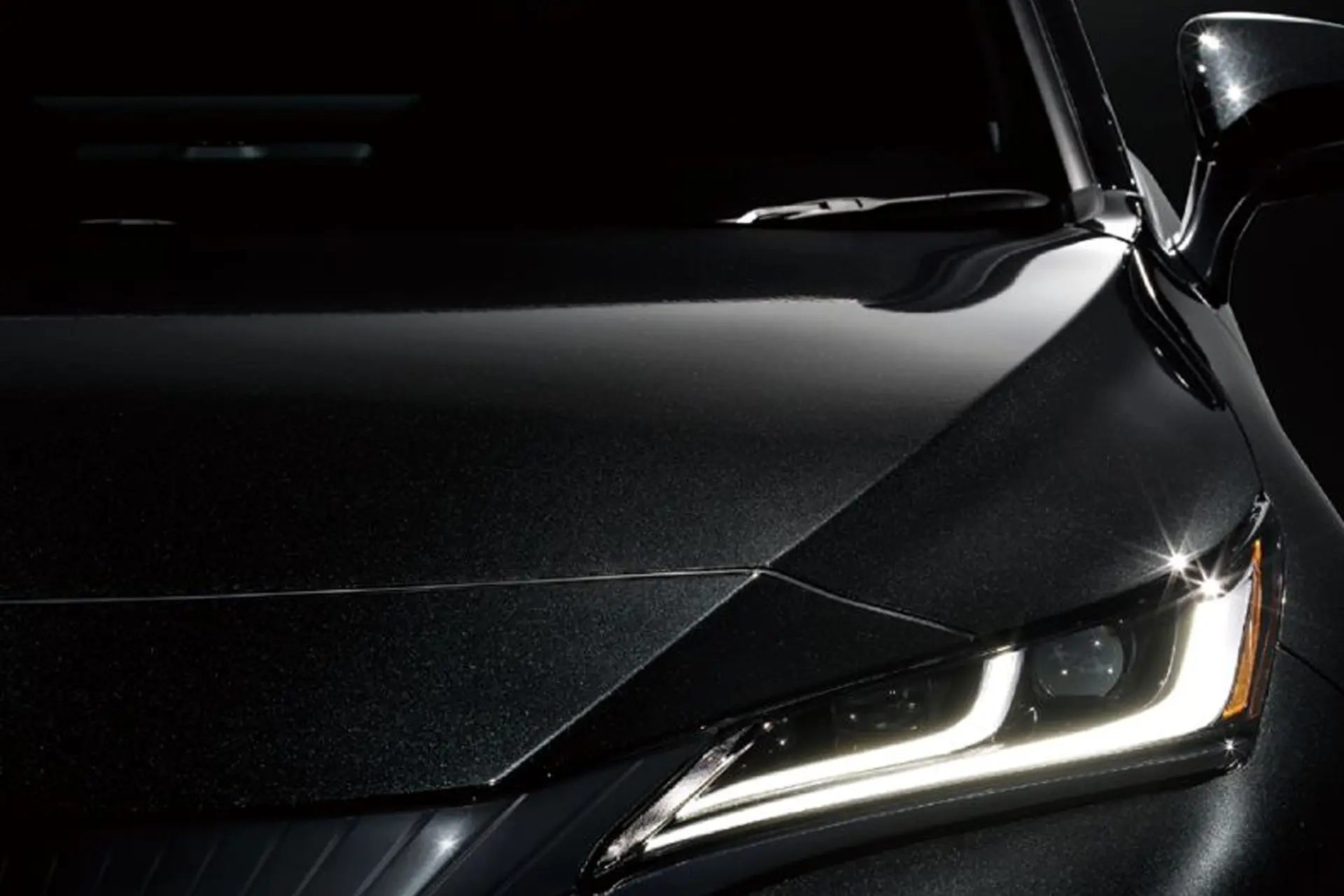 Toyota Harrier Hybrid1