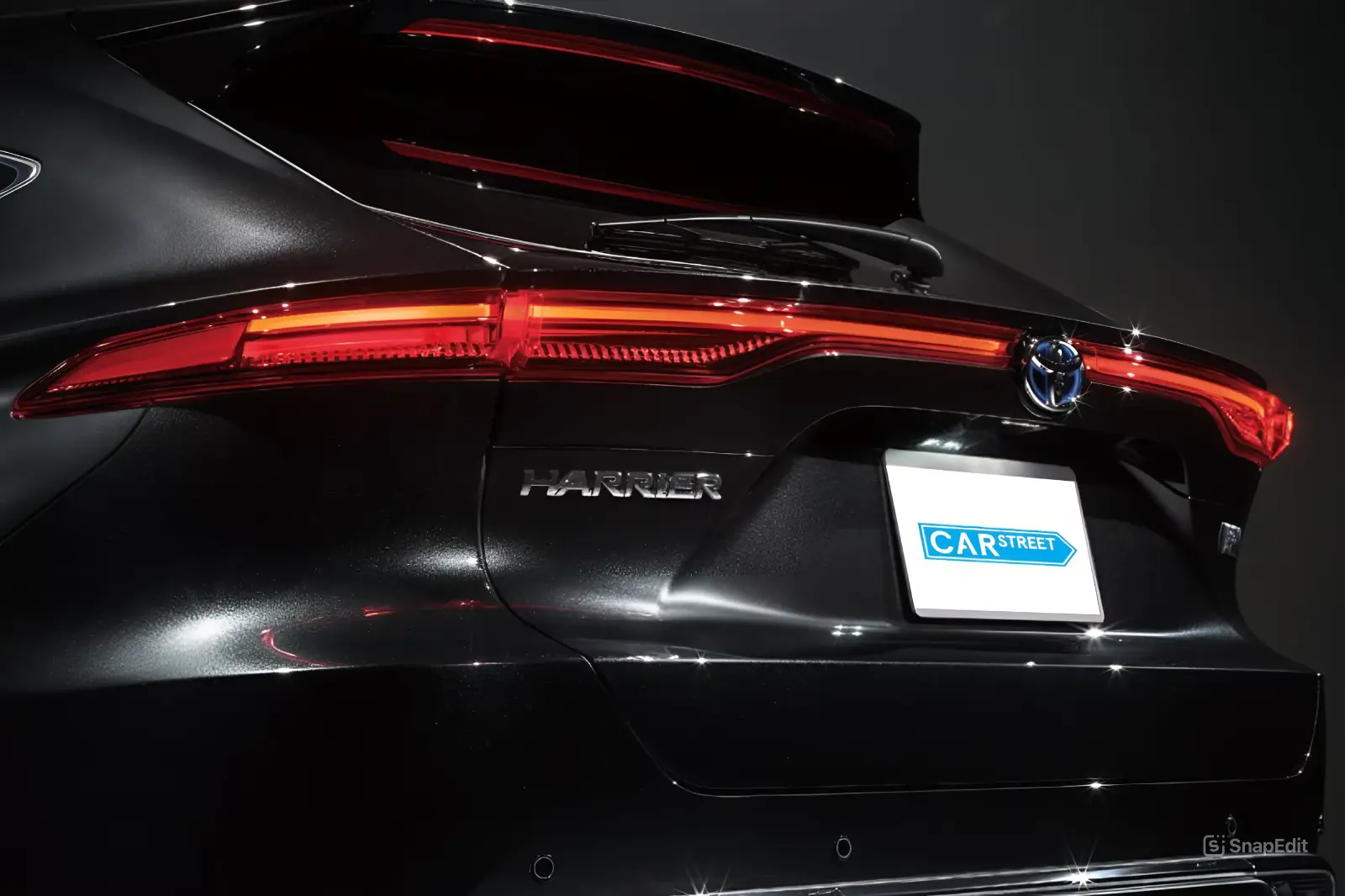 Toyota Harrier Hybrid2